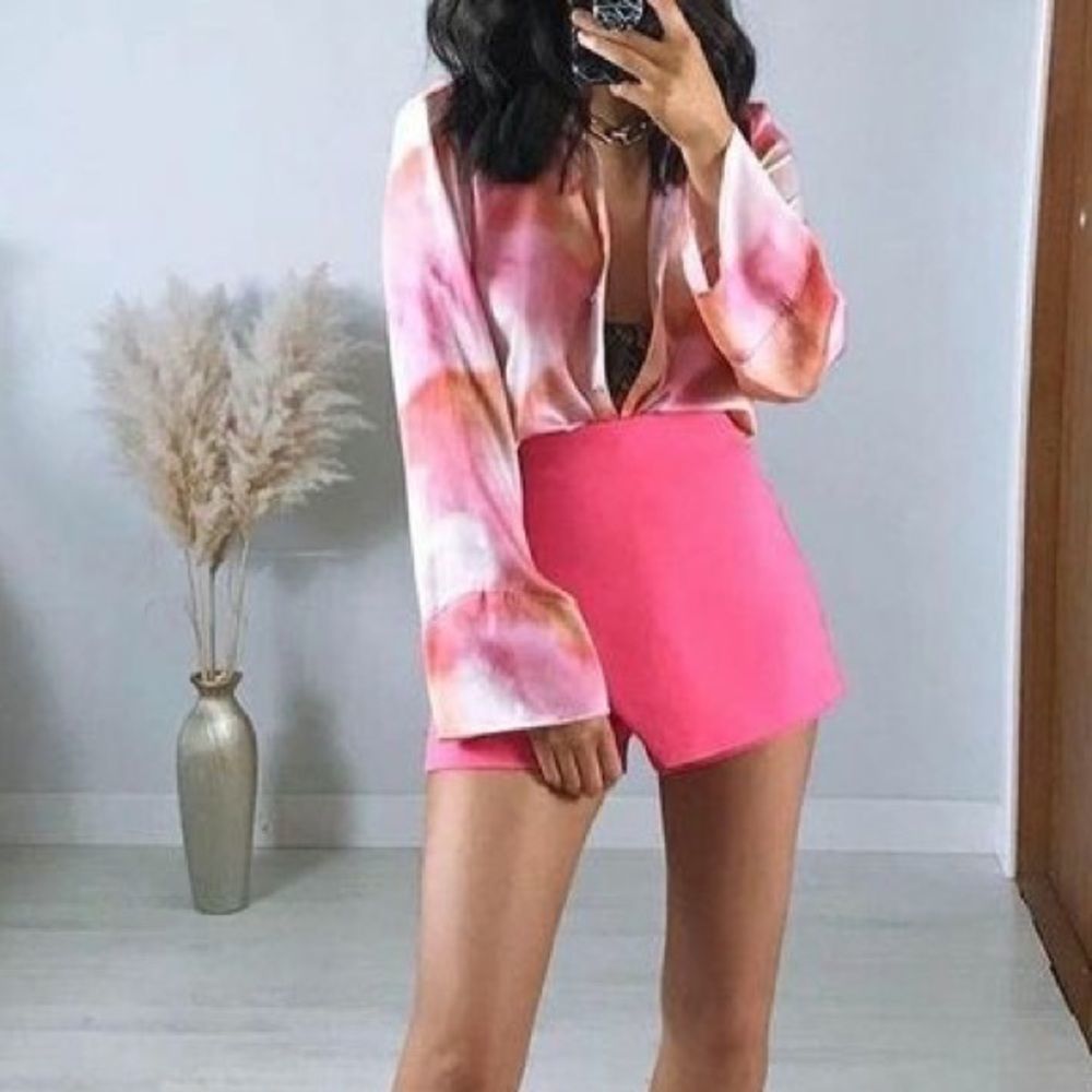 Zara pink asymmetrical skort